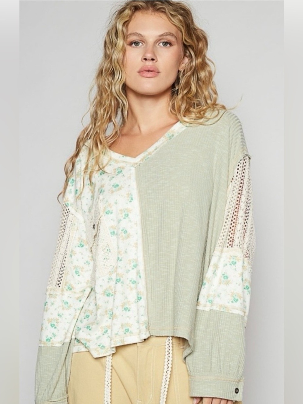 POL Women's Floral and Sage Green Blouse